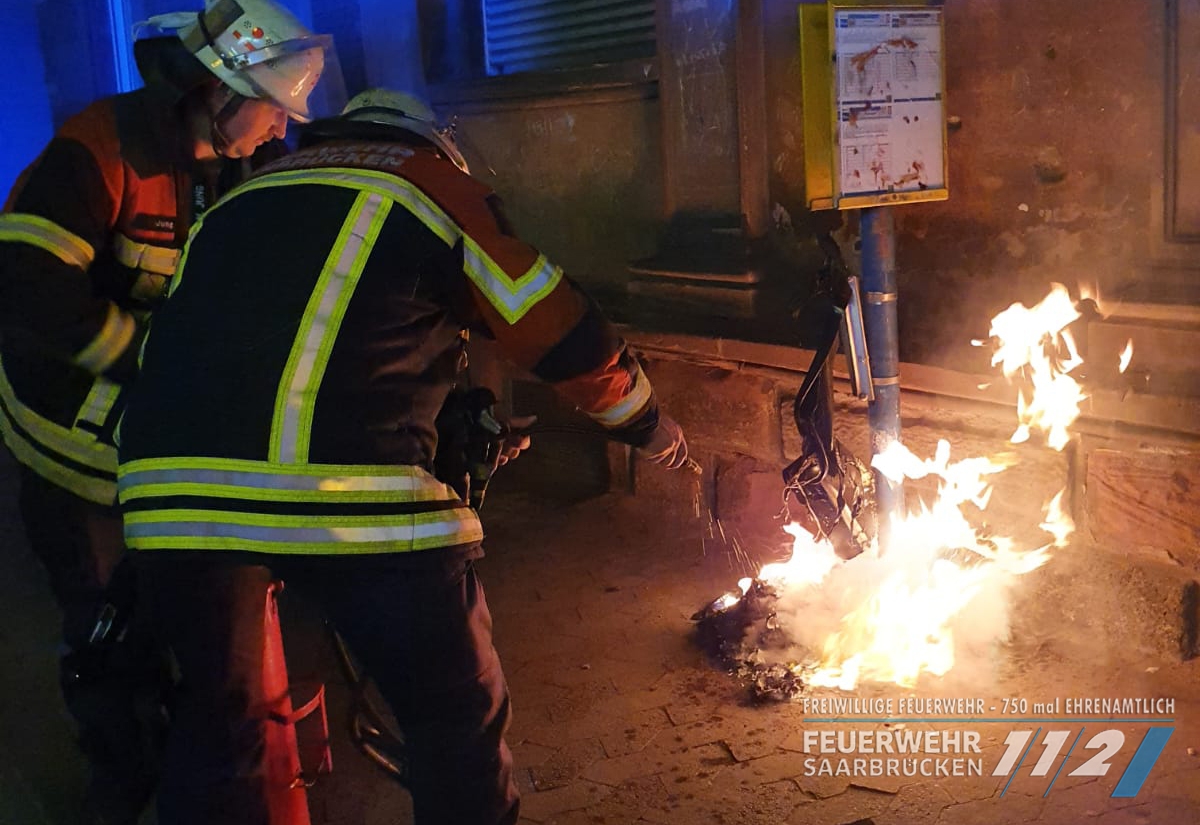 B1: Brand Mülleimer