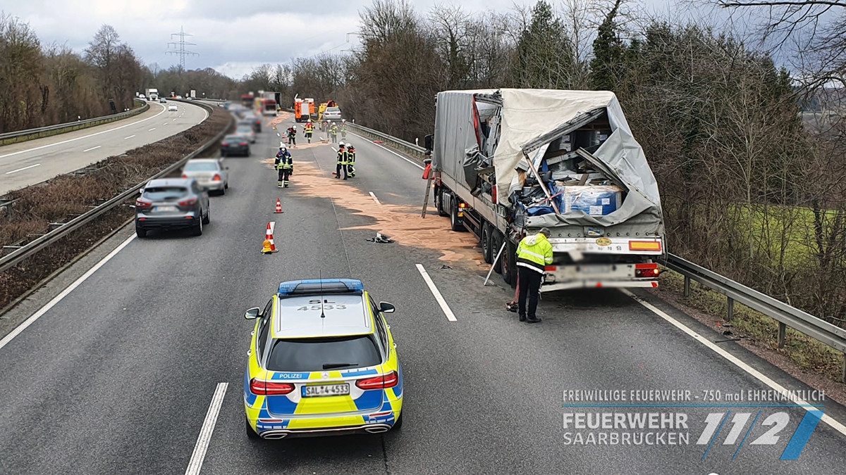 TH – Auslaufender Treibstoff nach VU