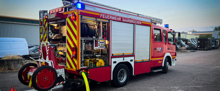 B3 – Brand Garage mit Fahrzeugen