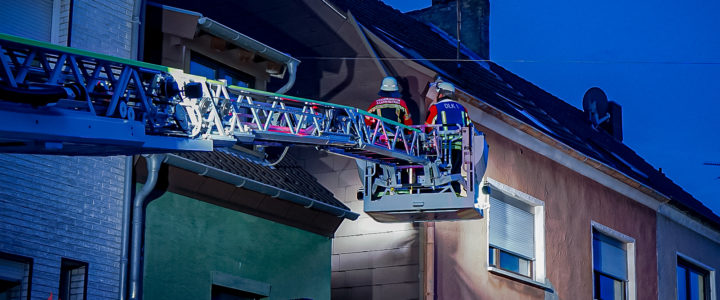 TH – Lose Teile an Dach